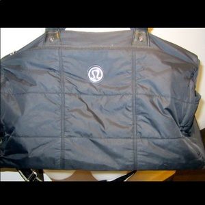 Lululemon Bon Voyage Duffle Gym Tote